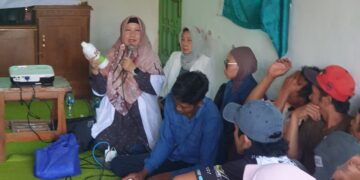 Pengmas Desa Tamparsewu, Dosen FKH Unair Pulihkan Kesehatan Sapi Pasca Wabah PMK