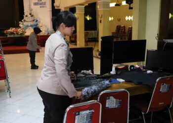 Polwan Polresta Malang Kota Gelar Bakti Religi di Sejumlah Tempat Ibadah