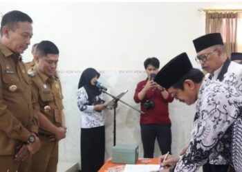 Wali Kota Malang, Mengukuhkan Kepengurusan PGRI Kota Malang Masa Bakti 2025–2030.