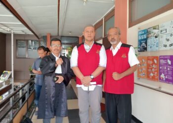 Dramatis, Pembacaan Pledoi Diiringi Isak Tangis Kuasa Hukum Minta YLA dan FDY Dibebaskan, Perkara Masuk Ranah Perdata, Bukan Pidana