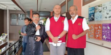 Dramatis, Pembacaan Pledoi Diiringi Isak Tangis Kuasa Hukum Minta YLA dan FDY Dibebaskan, Perkara Masuk Ranah Perdata, Bukan Pidana