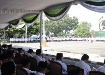 Sekda Kabupaten Malang Jadi Inspektur Apel Peringatan Hari Santri Tahun 2025