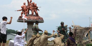 Peringati Hari Pahlawan, Walikota Malang Turun dalam Aksi Tanam 1000 Pohon Durian