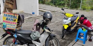 Sugianto Warga Kelurahan Temas, Sejak 2021 Berprofesi Sebagai Tukang Tambal Ban Online