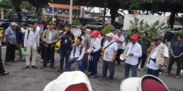 Sidang Perdana Perkara Tembok Griya Shanta, Tergugat Mangkir