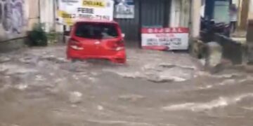 Jalan Letjen Sutoyo dan Galunggung Banjir