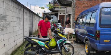 Inspiratif! Warga Desa Pesanggrahan Ciptakan BBG Gantikan BBM untuk Mobil dan Motor, Banjir Pesanan dari Luar Kota