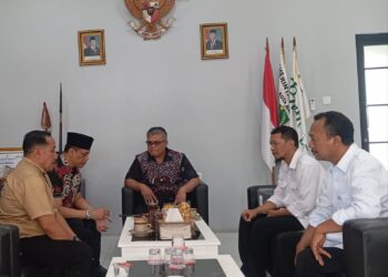 Reses Anggota Dewan H. Khamim Tohari, S.Sos, Hadir di Desa Bumiaji