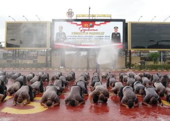 Awali 2026, Sebanyak 138 Anggota Polri dan ASN Polresta Sidoarjo Naik Pangkat