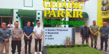 Gedung Parkir Kayutangan Resmi Beroperasi