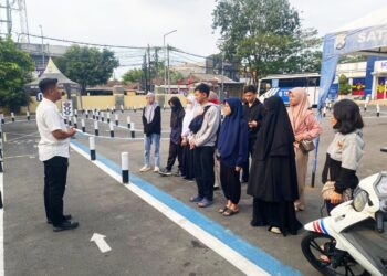 CEKATAN SIM Polresta Sidoarjo Bikin Pemohon Lulus Sekali Ujian Praktik