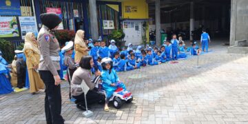 Satlantas Polresta Malang Kota Goes to School, Unit Kamsel Wujudkan Polisi Sahabat Anak