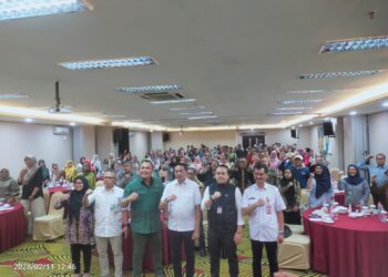 Pemkot Malang Sosialisasikan Perizinan Berbasis Risiko, Serahkan Manfaat BPJS Ketenagakerjaan