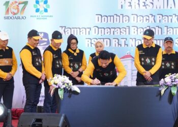 Bupati Subandi Resmikan Double Deck Parkir dan Kamar Operasi Bedah Jantung RSUD R.T. Notopuro