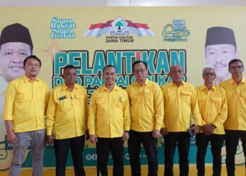 Bahlil Lantik DPD II Golkar se-Jatim, Bidik 73 Persen Pemilih Muda di 2029
