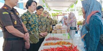 Kejari Batu Gelar Pasar Murah Ramadan, Bantu Masyarakat Dapatkan Kebutuhan Pokok Terjangkau