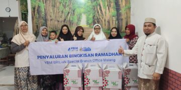 BRI Region 13 Malang Bersama YBM BRILiaN SBO Malang Salurkan 200 Paket Sembako untuk Guru Tahfidz