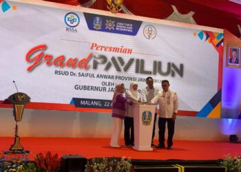Resmikan Grand Pavilion RSSA, Khofifah Tekankan Transformasi Layanan Kesehatan