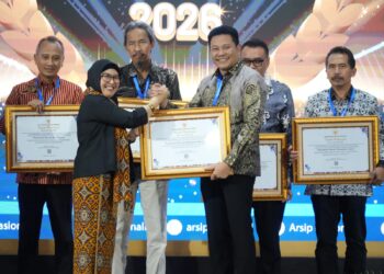 Pemkab Sidoarjo Raih Penghargaan Tata Kelola Arsip dengan Predikat AA dari ANRI