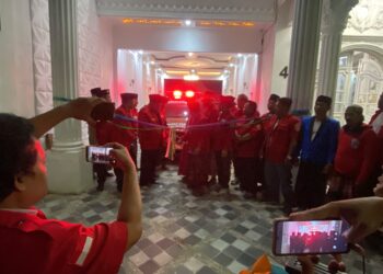 MADAS SEDARAH Hadirkan Ambulans Gratis untuk Warga Kota Malang, DPP Langsung Resmikan di Kediaman Ketua DPC