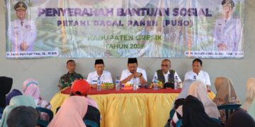 Pemkab Gresik Bantu 1.177 Petani Terdampak Puso, Bupati Yani: Pemerintah Harus Hadir