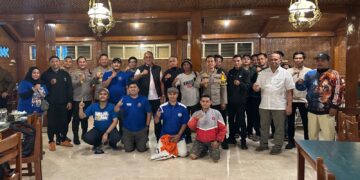 Rawat Kedamaian Sepak Bola, Kapolresta Malang Kota Bersama Polda Jatim Pertemukan Aremania dan Bonek di Pasuaruan
