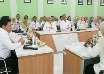Bupati Sidoarjo Minta Kebutuhan 31 Puskesmas Dipetakan, Pelayanan Kesehatan Harus Nyaman.