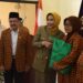 Wabup Mimik Serahkan Bantuan untuk 300 Janda Perintis Kemerdekaan dan Warakawuri