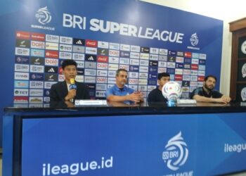 Arema FC Siap Hadapi Persik, Marcos Santos Soroti Mental dan Konsentrasi Pemain