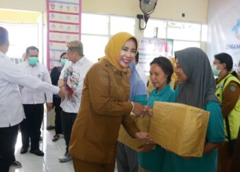 Layani Warga, 200 Lebih Perusahaan, Pemkab Sidoarjo Buka Pelayanan Satu Pintu di Tambaksawah.