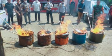 Kejari Kota Malang Musnahkan 95 Ribu Pil Koplo